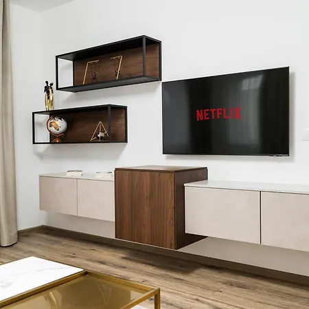 Apartbnb Euphoria 21 Апартаменти