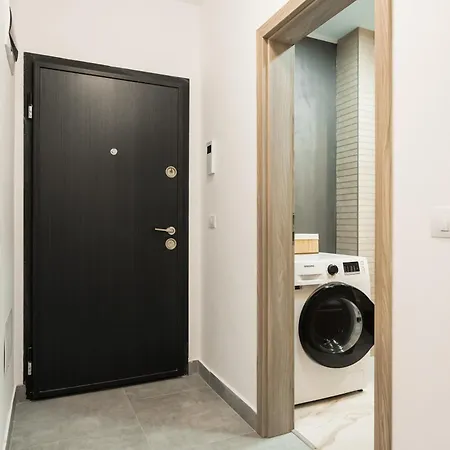 Apartbnb Euphoria 21 Брашов